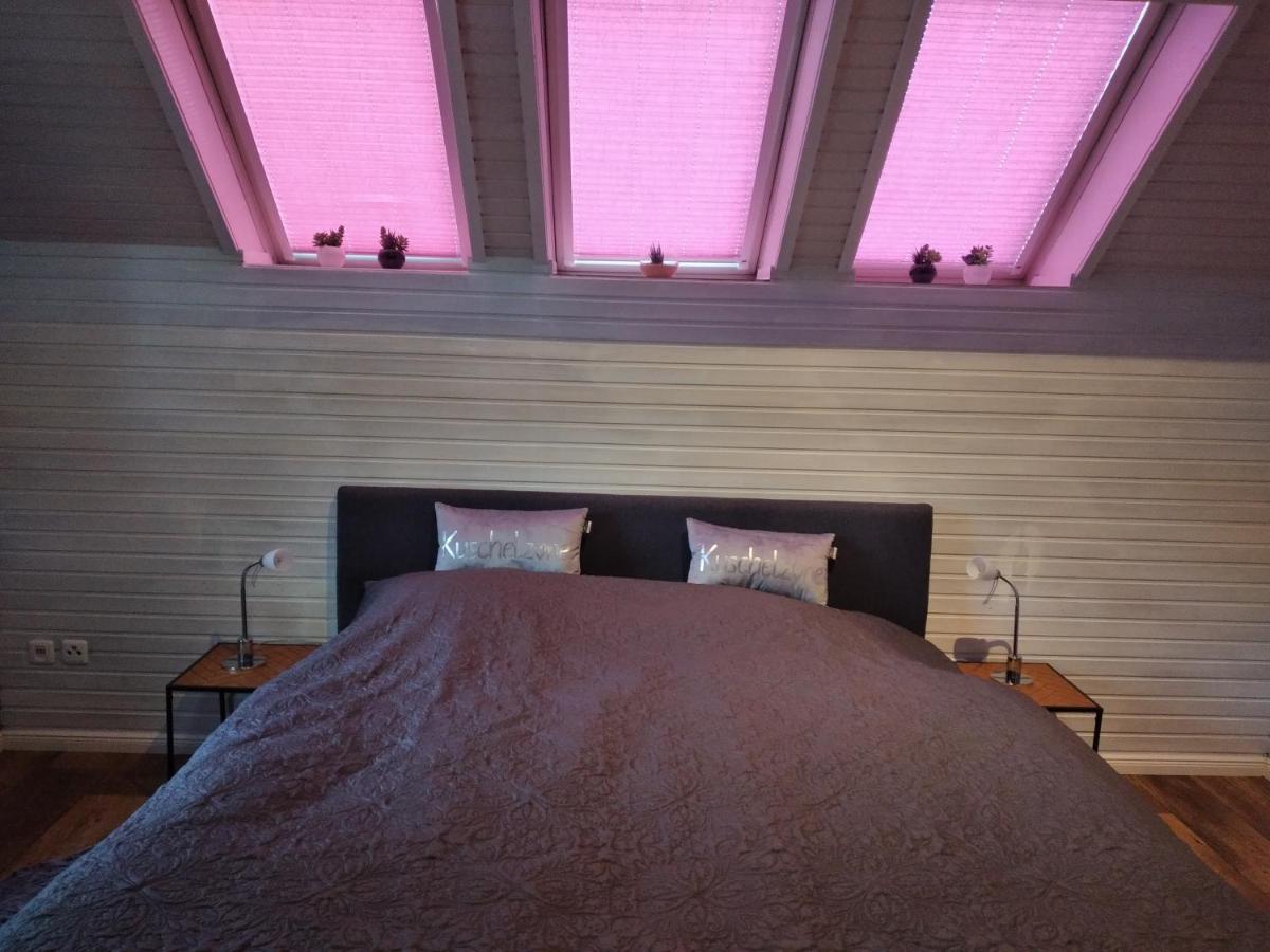 Ferienwohnung "Kunterbunt" Mit Burgblick Und Dachterrasse Monschau Exterior photo