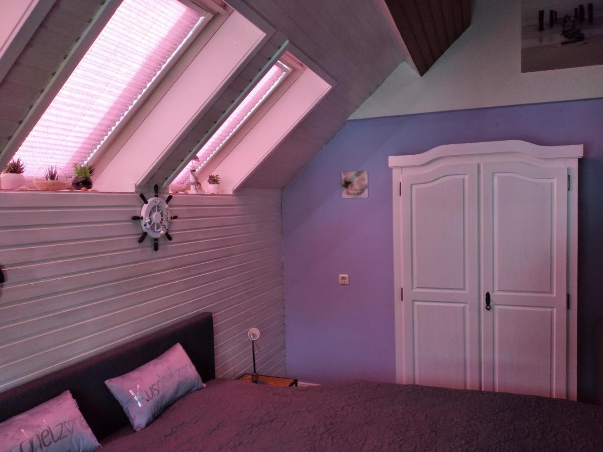 Ferienwohnung "Kunterbunt" Mit Burgblick Und Dachterrasse Monschau Exterior photo